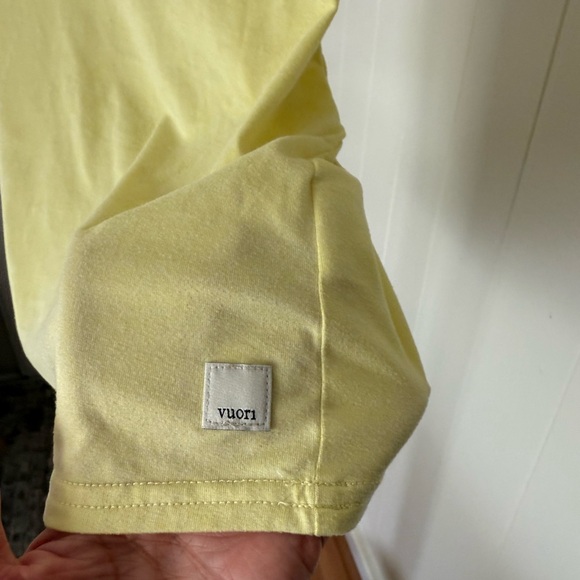Vuori Light Yellow energy Tank Top xs - Picture 2 of 3